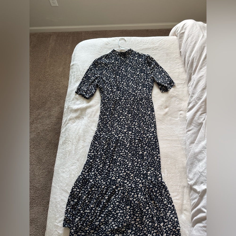 Max Studio Floral Navy Dress - Picture 2 of 5